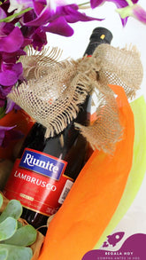 ¡Canasta Frutal y Orquídeas Lila!